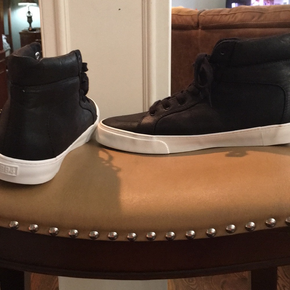 Boys high tops
